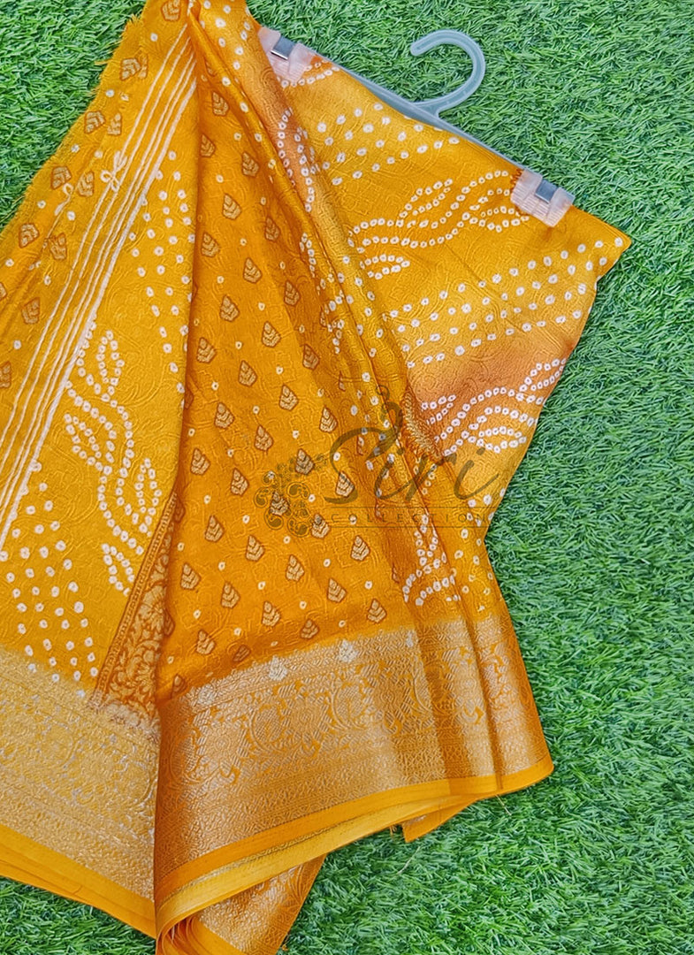 Shaded Soft Moss Georgette Saree in Self Design