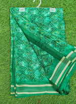 Load image into Gallery viewer, Lovely Printed Moss Georgette Saree