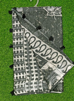 Load image into Gallery viewer, Beautiful Digital Print Linen Saree with Border