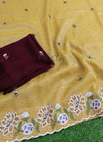 Load image into Gallery viewer, Beautiful Designer Crush Saree in Scallop Border