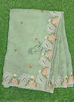 Load image into Gallery viewer, Beautiful Designer Crush Saree in Scallop Border