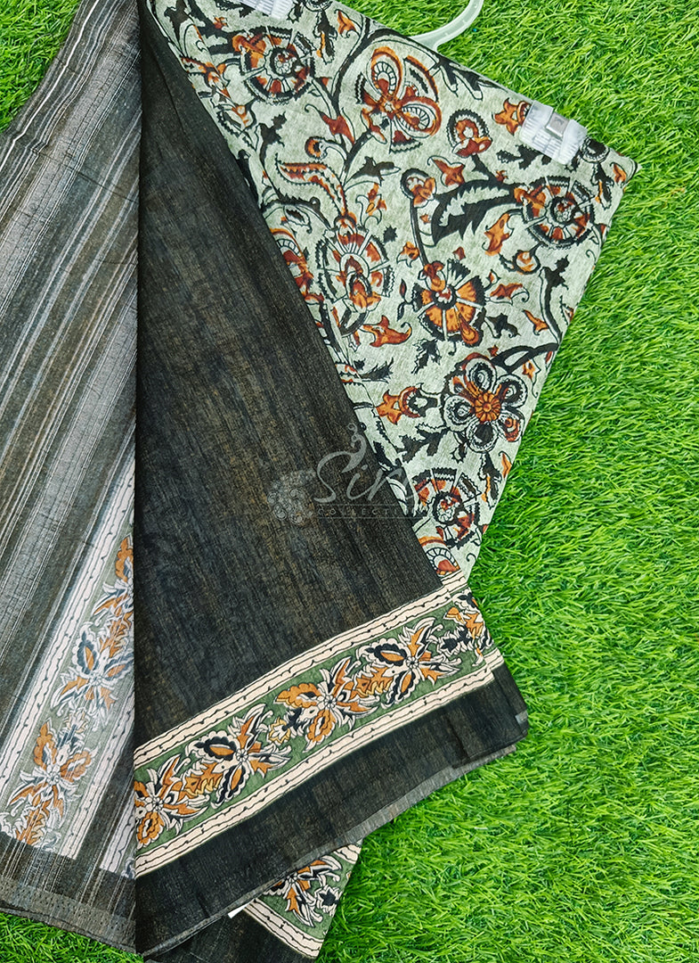 Beautiful Digital Print Premium Tussar Saree