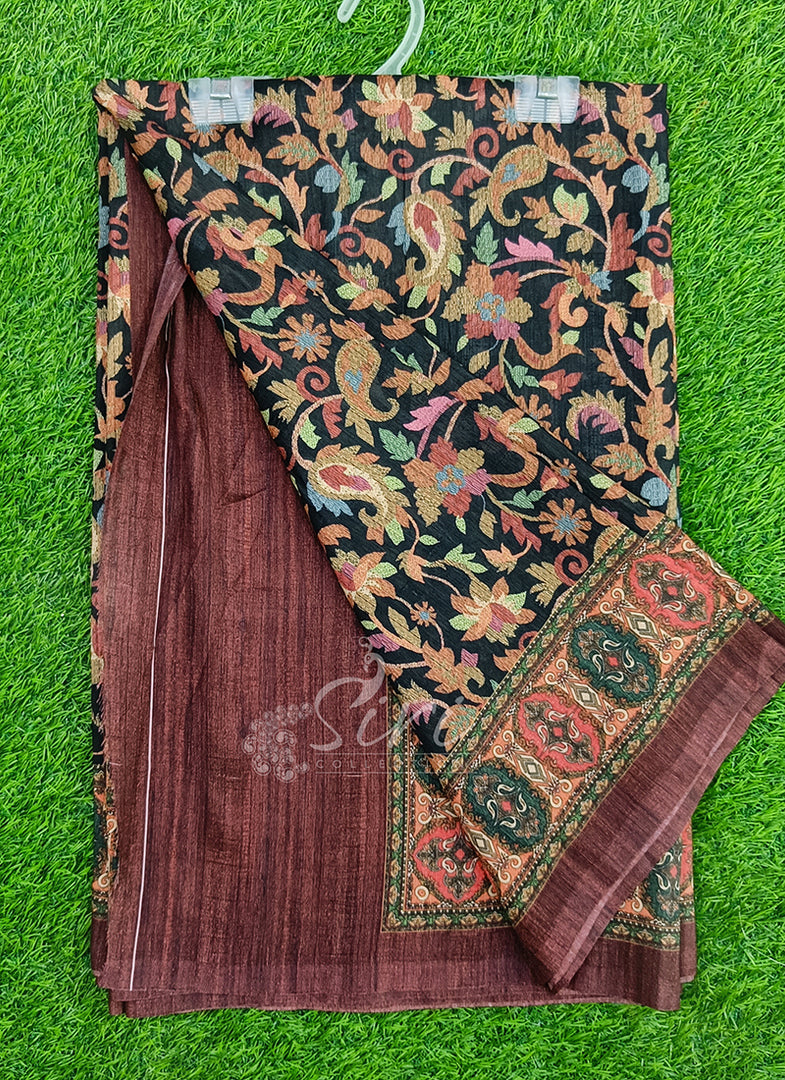 Beautiful Digital Print Premium Tussar Saree