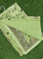Load image into Gallery viewer, Beautiful Floral Printed Crepe Silk Saree With Blouse