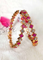 Load image into Gallery viewer, Beautiful Pair of Bangles in Polki and Ruby