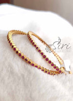 Load image into Gallery viewer, Beautiful Pair of Bangles in Small Rubies