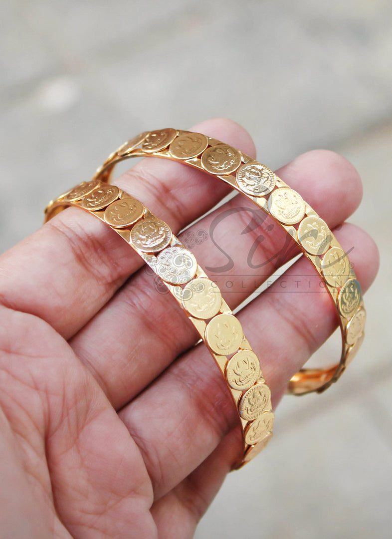 Beautiful Pair of Bangles in Lakshmi Design
