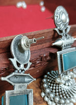 Load image into Gallery viewer, Beautiful Designer Jhumkis in Black Metal
