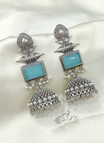 Load image into Gallery viewer, Beautiful Designer Jhumkis in Black Metal