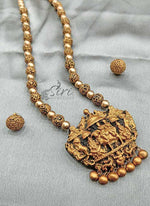 Load image into Gallery viewer, Beautiful Designer Terracota Necklace Set in Shivakutumbham Design