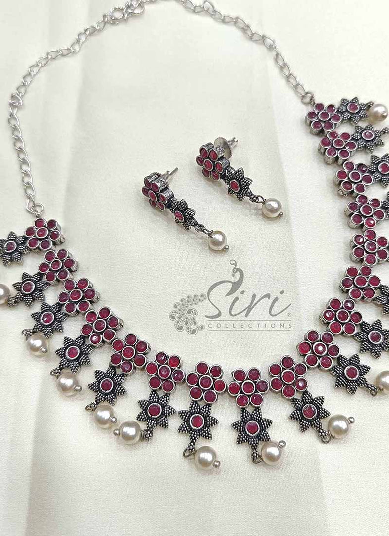 Lovely Black Metal Ruby Necklace