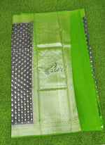 Load image into Gallery viewer, Beautiful Banarasi Semi Georgette Saree in Contrast Border