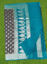 Load image into Gallery viewer, Beautiful Banarasi Semi Georgette Saree in Contrast Border Pallu