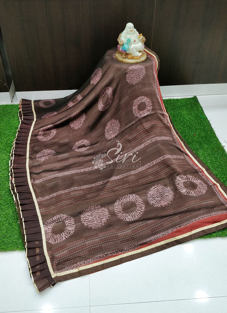 Simple Fancy Crepe Chiffon Saree in Fancy Ruffle Borders