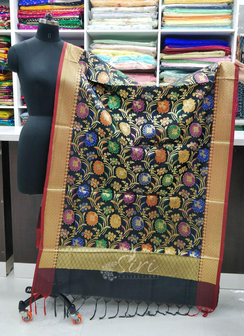 Beautiful Banarasi Silk Dupatta