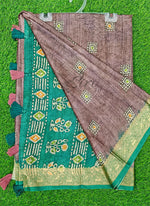 Load image into Gallery viewer, Beautiful Digital Print Viscose Crepe Saree

