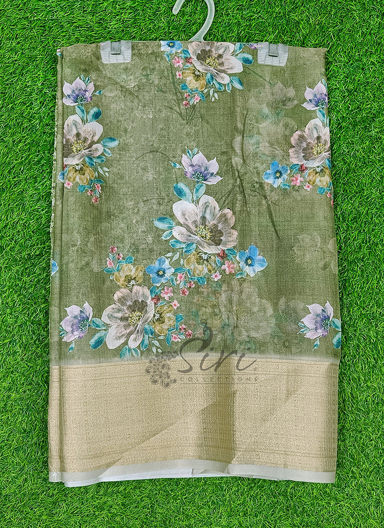 Lovely Soft Crepe Organza Saree in Digital Print