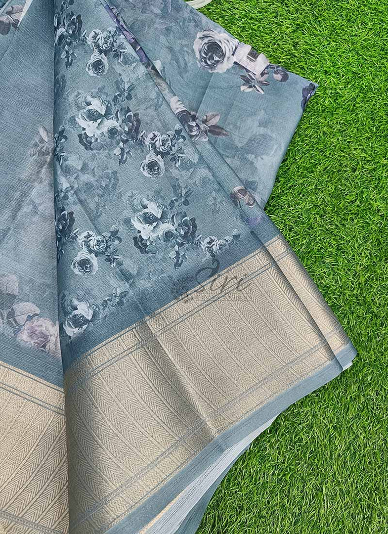 Lovely Soft Crepe Organza Saree in Digital Print