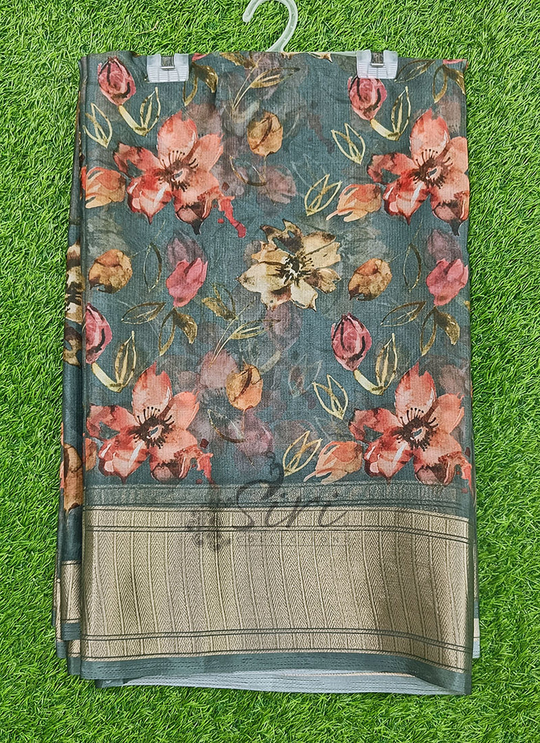 Lovely Soft Crepe Organza Saree in Digital Print