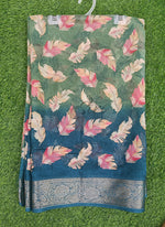 Load image into Gallery viewer, Lovely Printed Georgette Saree in Self Design
