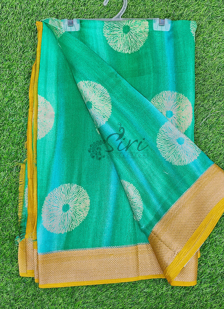 Vibrant Moss Georgette Saree