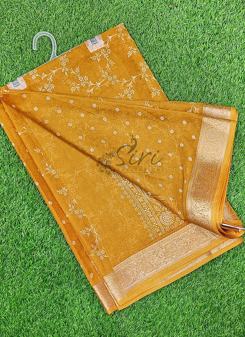 Lovely Printed Georgette Saree
