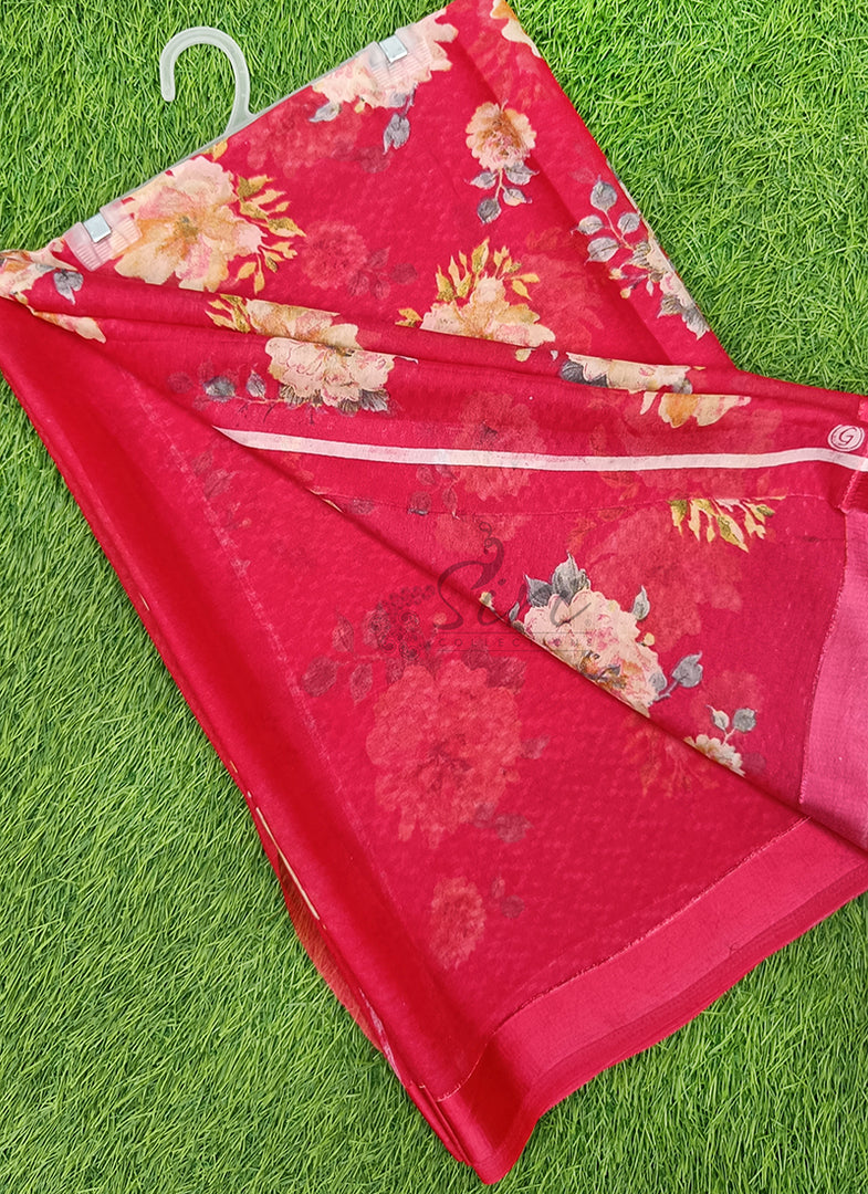 Beautiful Georgette Saree in Self Design