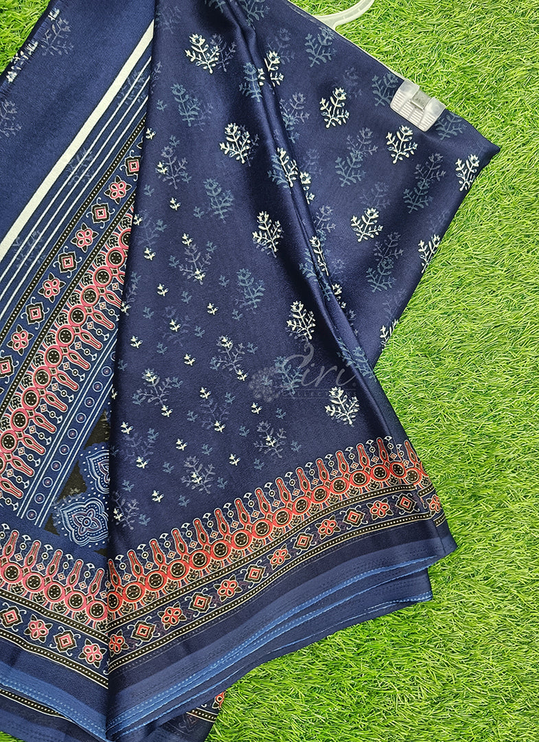 Latest Beautiful Digital Print Crepe Georgette Saree