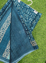 Load image into Gallery viewer, Latest Beautiful Premium Digital Print Crepe Georgette Saree