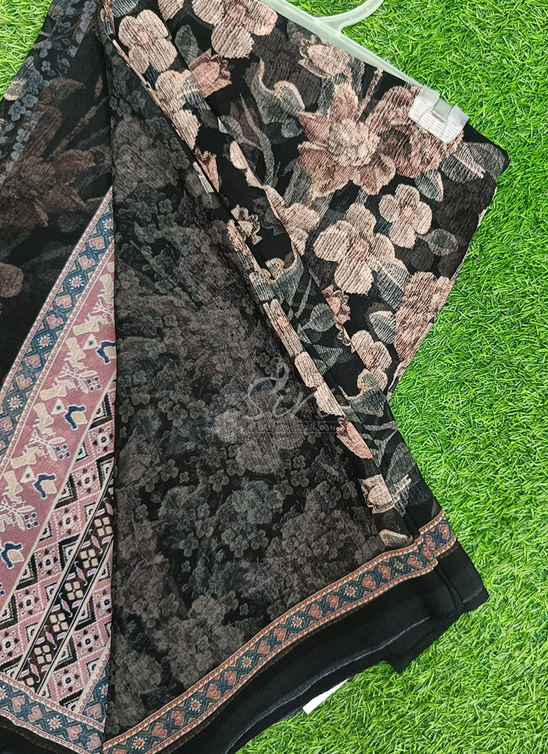 Latest Beautiful Digital Print Floral Georgette Saree