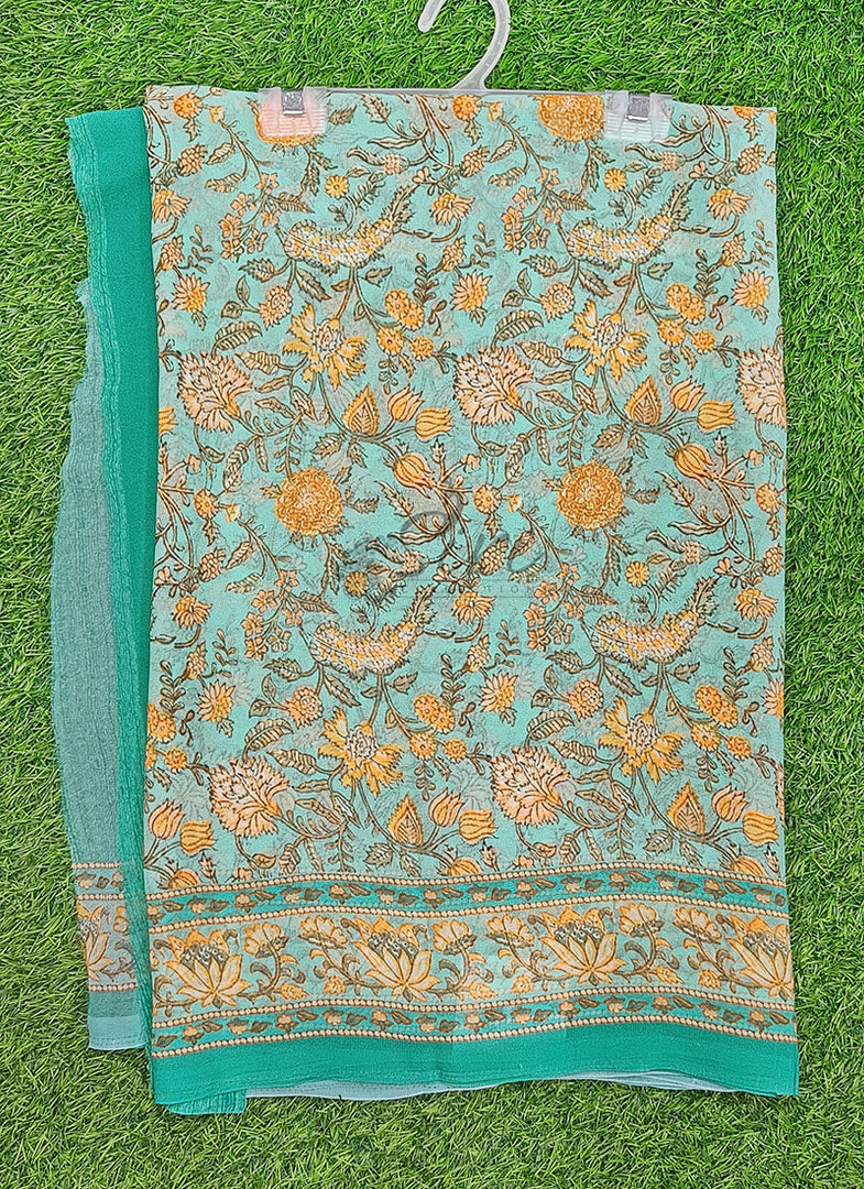 Siri Collections Beautiful Digital Print Floral Georgette Saree