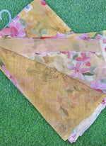 Load image into Gallery viewer, Siri Collections Beautiful Digital Print Georgette Saree