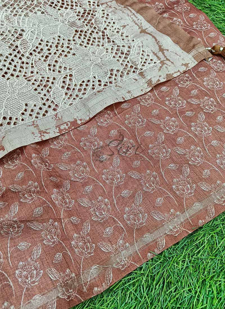 Elegant Digital Print Semi Tussar Saree in Cutwork Pallu