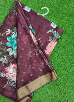 Load image into Gallery viewer, Lovely Printed Georgette Saree in Zari Border
