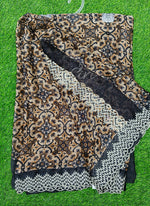 Load image into Gallery viewer, Lovely Metal Georgette Saree in Scallop Border
