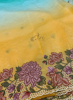 Load image into Gallery viewer, Beautiful Shaded Designer Crush Saree
