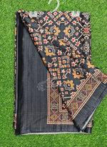 Load image into Gallery viewer, Siri Collections Premium Digital Print Satin Crepe Silk Saree