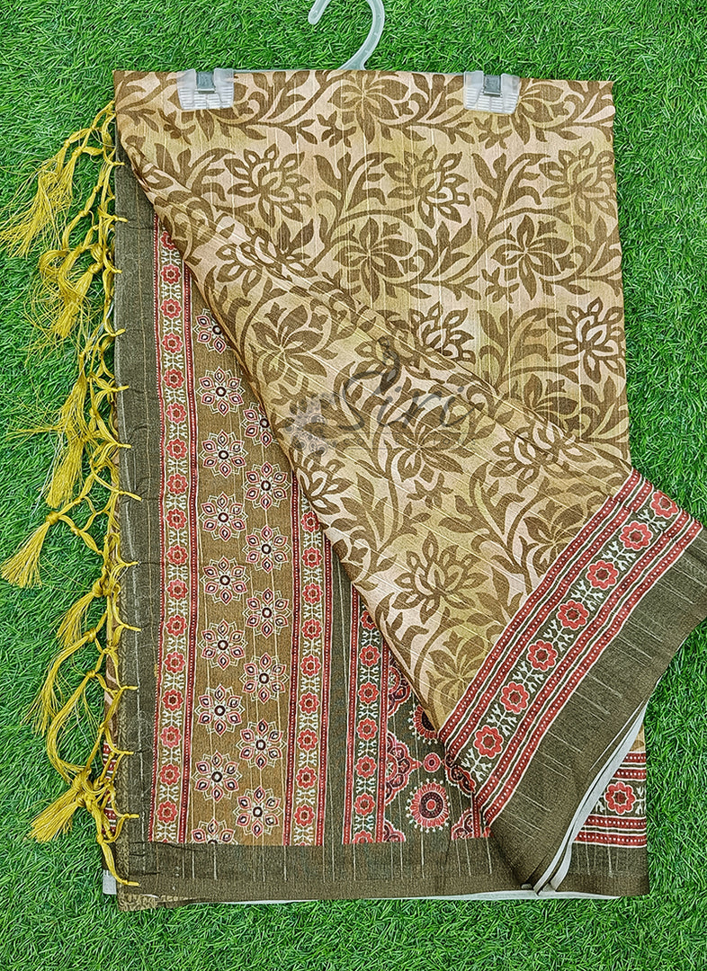 Beautiful Digital Print Matka Silk Saree