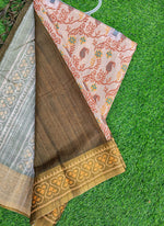 Load image into Gallery viewer, Beautiful Digital Print Matka Silk Saree
