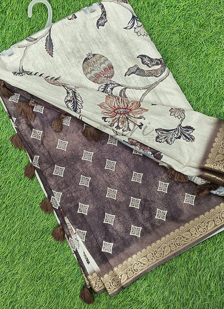 Beautiful Digital Print Fancy Tussar Saree