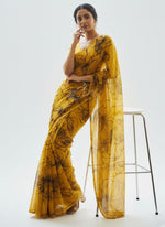 Load image into Gallery viewer, Latest Garden Vareli Printed Nara Chiffon Saree
