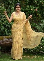 Load image into Gallery viewer, Latest Garden Vareli Printed Nara Chiffon Saree

