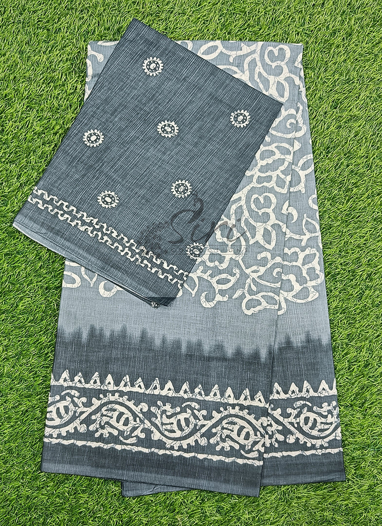 Beautiful Batik Print Pure Cotton Saree