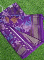 Load image into Gallery viewer, Beautiful Georgette Floral Print Sarees with Foil Print Border
