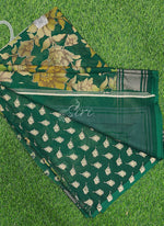 Load image into Gallery viewer, Beautiful Georgette Floral Print Sarees with Foil Print Border
