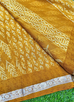 Load image into Gallery viewer, Latest Beautiful Printed Chiffon Saree with Border