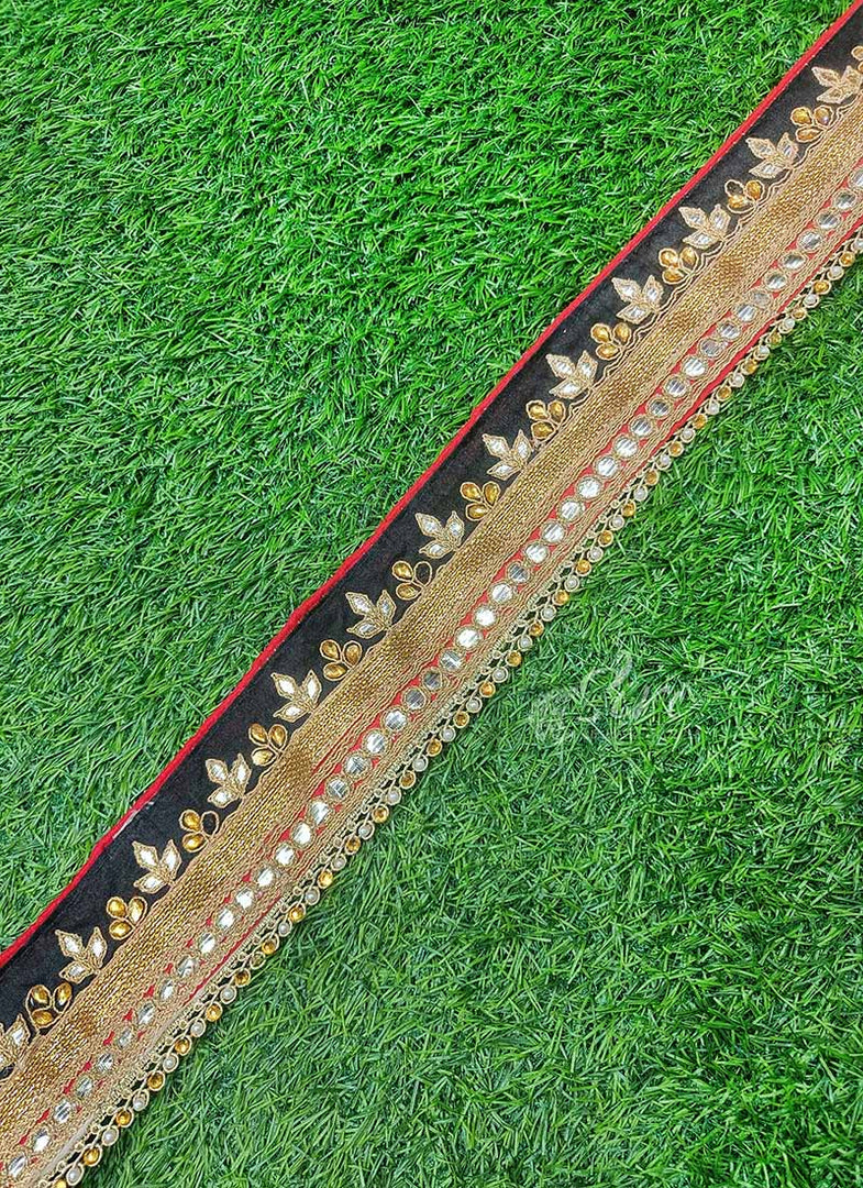 Fancy Border Lace Trim in Cording Stone Work