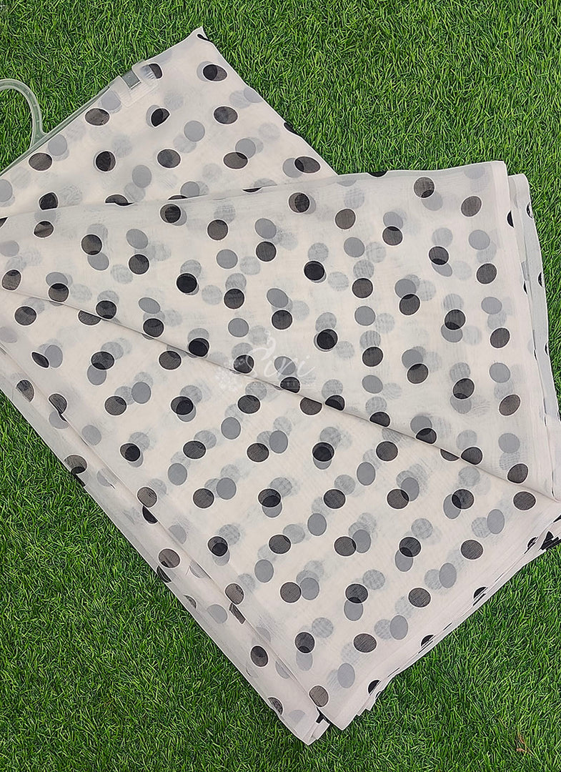 Latest Printed Georgette Saree in Polka Dots Design