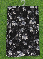 Load image into Gallery viewer, Latest Printed Georgette Saree in Floral Design