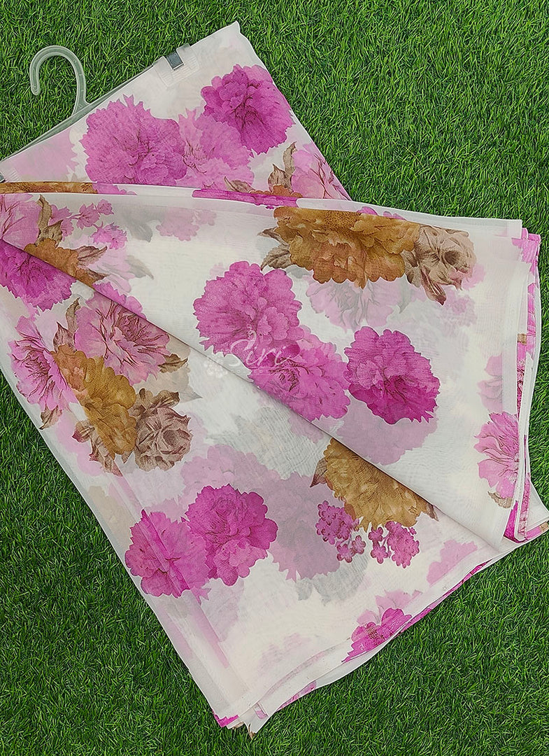 Latest Printed Georgette Saree in Floral Design
